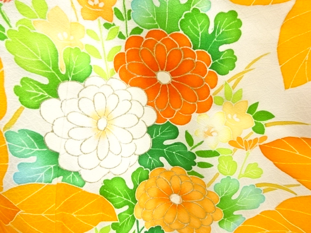  秋草模様訪問着